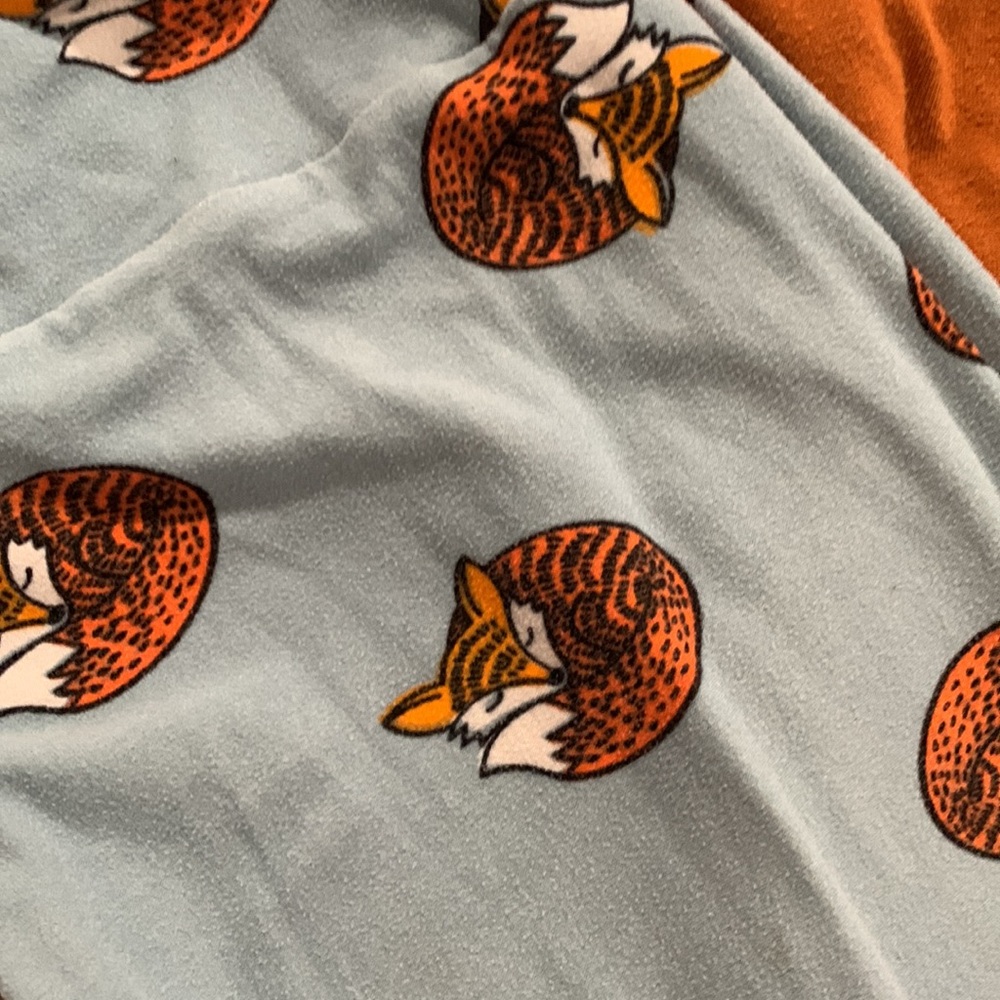Lularoe Set - Picture 2 of 5